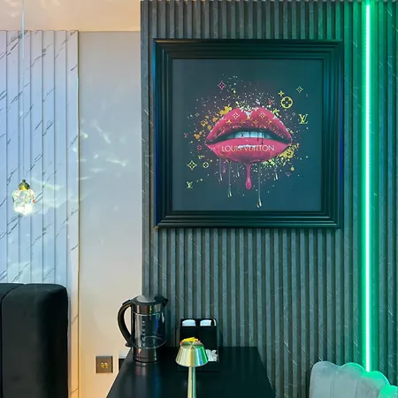 Highfield Private Bradford (West Yorkshire)