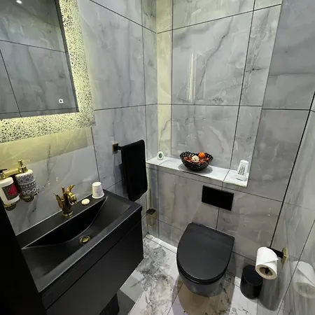 Highfield Private Bradford (West Yorkshire)