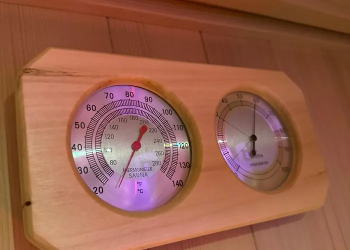 Highfield Private * برادفورد