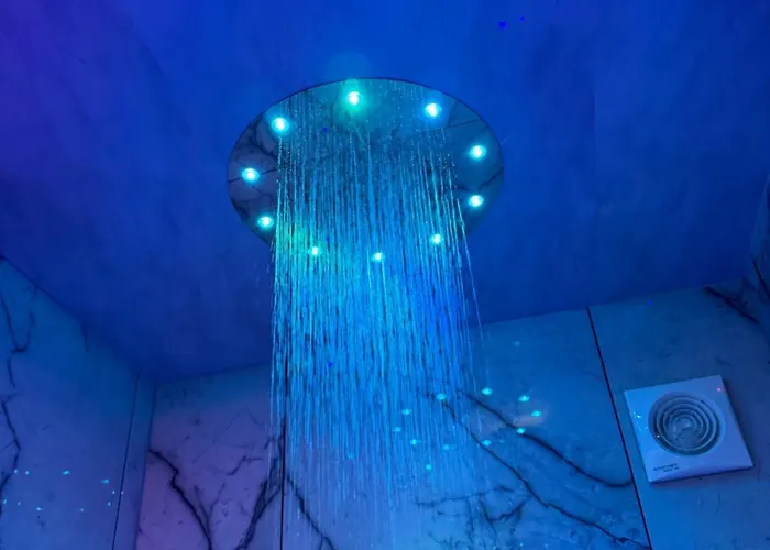 Highfield Private 브래드퍼드