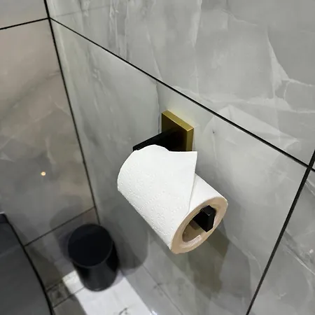 Highfield Private Μπράντφορντ